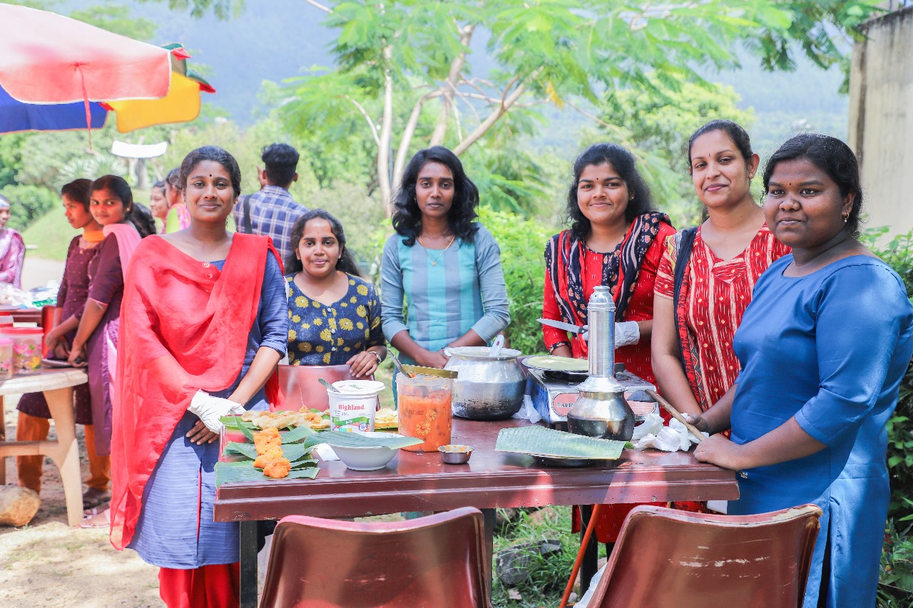 The 𝐓𝐚𝐦𝐢𝐥 𝐅𝐨𝐨𝐝 𝐅𝐞𝐬𝐭𝐢𝐯𝐚𝐥