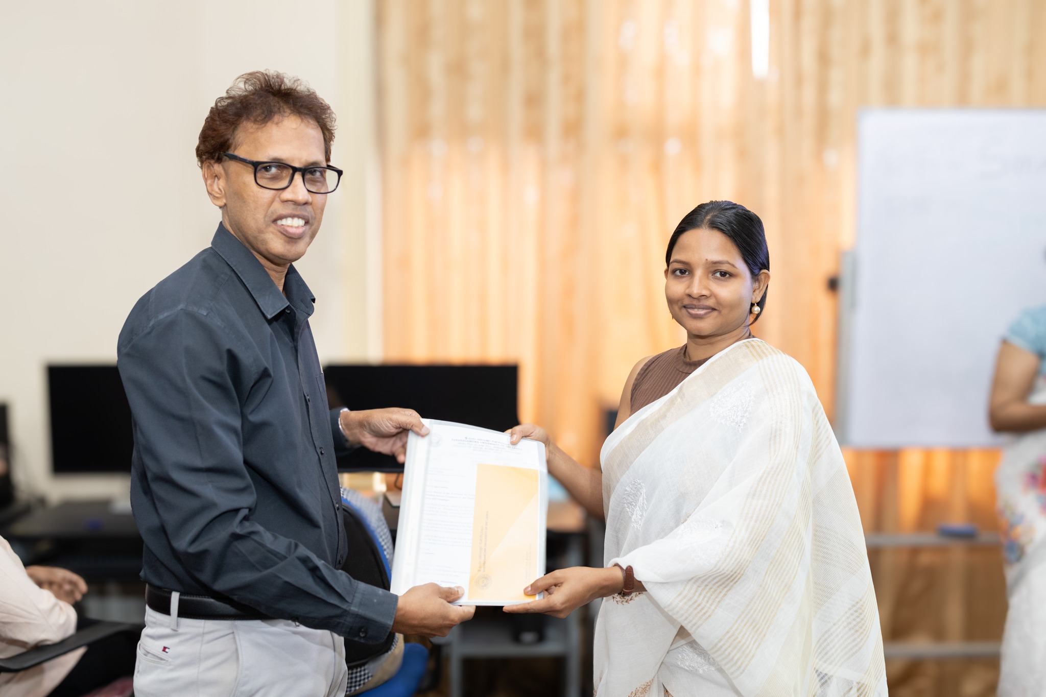 Gallery image 12 for 𝐖𝐨𝐫𝐤𝐬𝐡𝐨𝐩 𝐨𝐧 𝐒𝐭𝐫𝐞𝐧𝐠𝐭𝐡𝐞𝐧𝐢𝐧𝐠 𝐀𝐜𝐚𝐝𝐞𝐦𝐢𝐜 𝐏𝐫𝐨𝐟𝐢𝐥𝐞𝐬 𝐟𝐨𝐫 𝐑𝐞𝐬𝐞𝐚𝐫𝐜𝐡 𝐏𝐮𝐛𝐥𝐢𝐜𝐚𝐭𝐢𝐨𝐧 𝐒𝐮𝐜𝐜𝐞𝐬𝐬