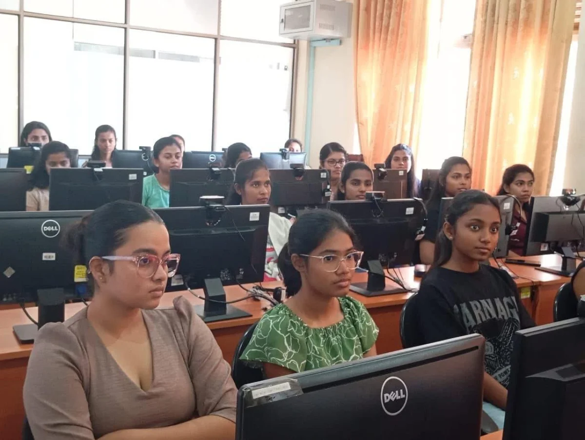 Gallery photo 6 for "Bridging Technology and Language Education"