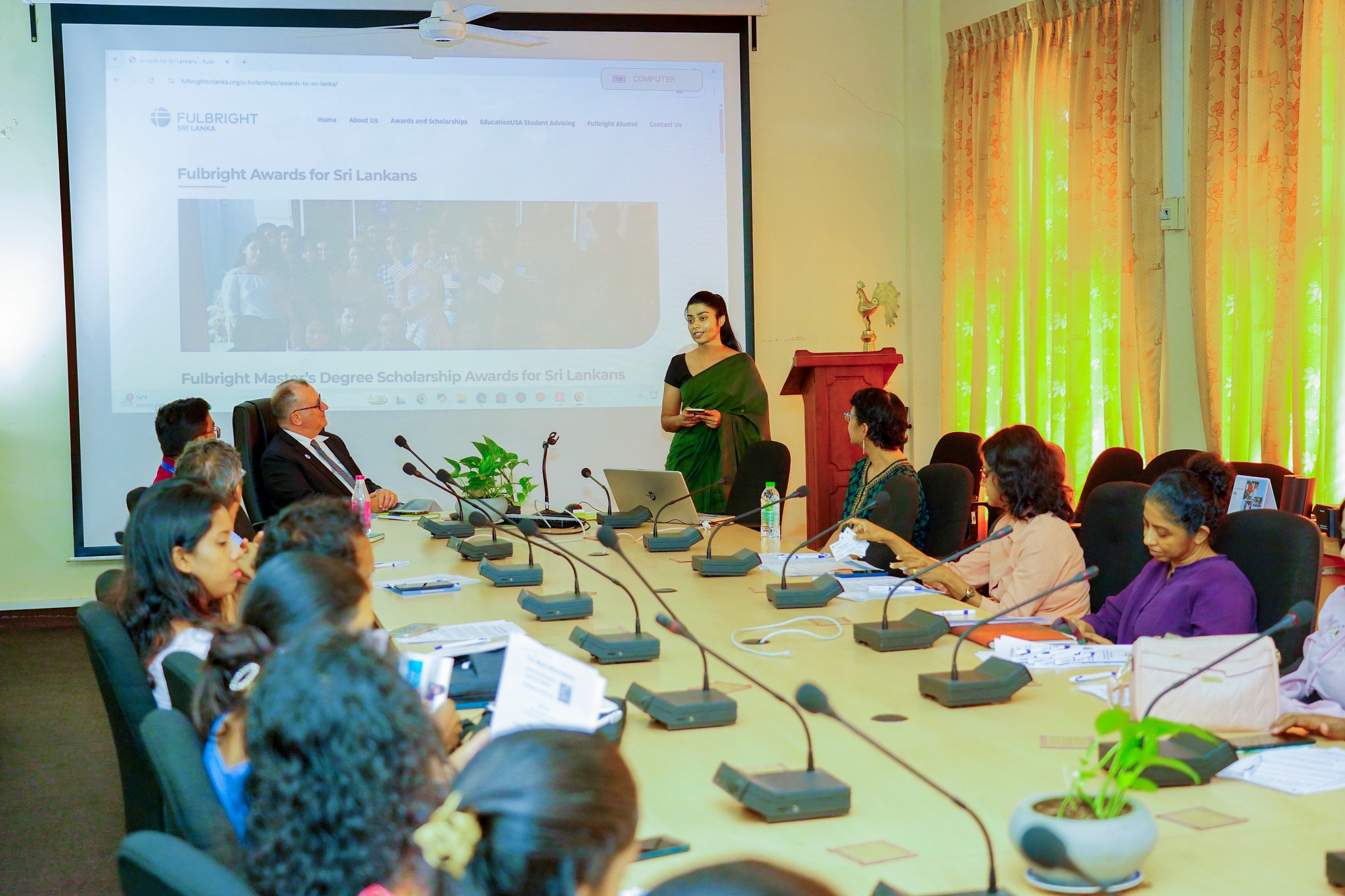 Gallery image 2 for 𝗔𝘄𝗮𝗿𝗲𝗻𝗲𝘀𝘀 𝗦𝗲𝘀𝘀𝗶𝗼𝗻 𝗼𝗻 𝗙𝘂𝗹𝗯𝗿𝗶𝗴𝗵𝘁 𝗢𝗽𝗽𝗼𝗿𝘁𝘂𝗻𝗶𝘁𝗶𝗲𝘀 𝗮𝗻𝗱 𝗘𝗱𝘂𝗰𝗮𝘁𝗶𝗼𝗻 𝗨𝗦𝗔