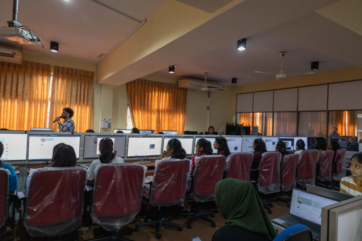 Gallery photo 3 for Empowering Undergraduates: Highlights from the LinkedIn Professional Branding Workshop